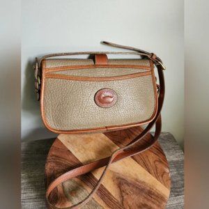 VINTAGE All Weather Leather Dooney & Bourke